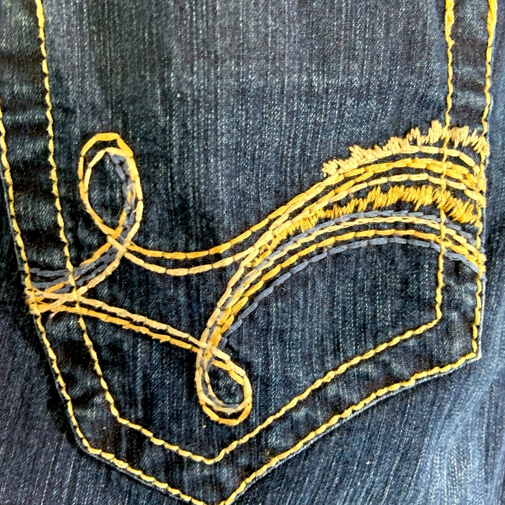 Nine West Vintage America Capris - Made in Jordan